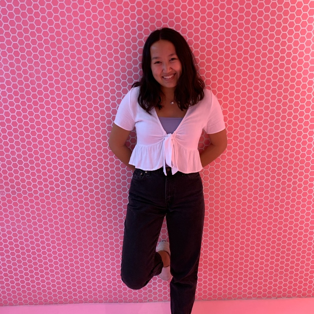 Meet your Posher, Mia